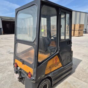 TRACTOR REMOLCADOR R06-06