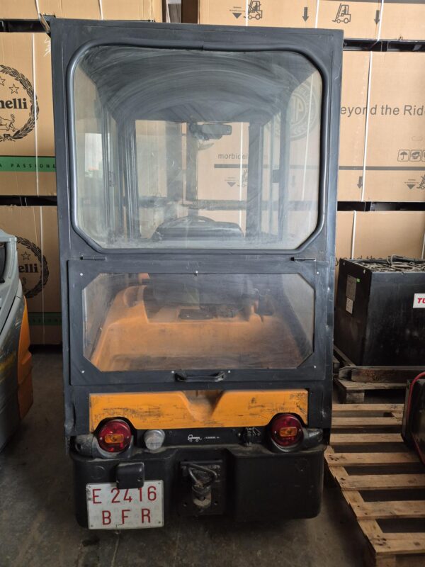 TRACTOR REMOLCADOR R06-06 - Imagen 4