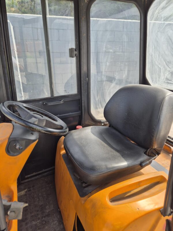 TRACTOR REMOLCADOR R06-06 - Imagen 5