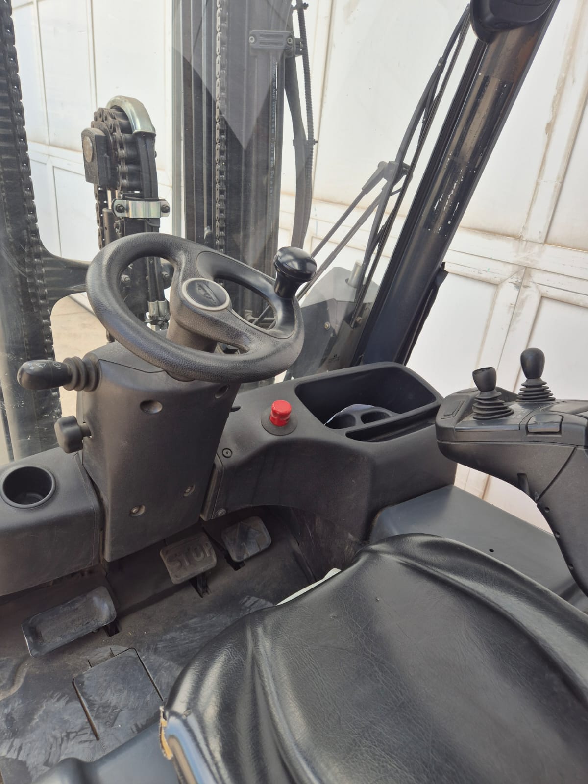 CARRETILLA 4 RUEDAS E 20P LINDE 386W - Imagen 9