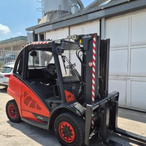 CARRETILLA DIESEL 4 RUEDAS LINDE H 40D - 02