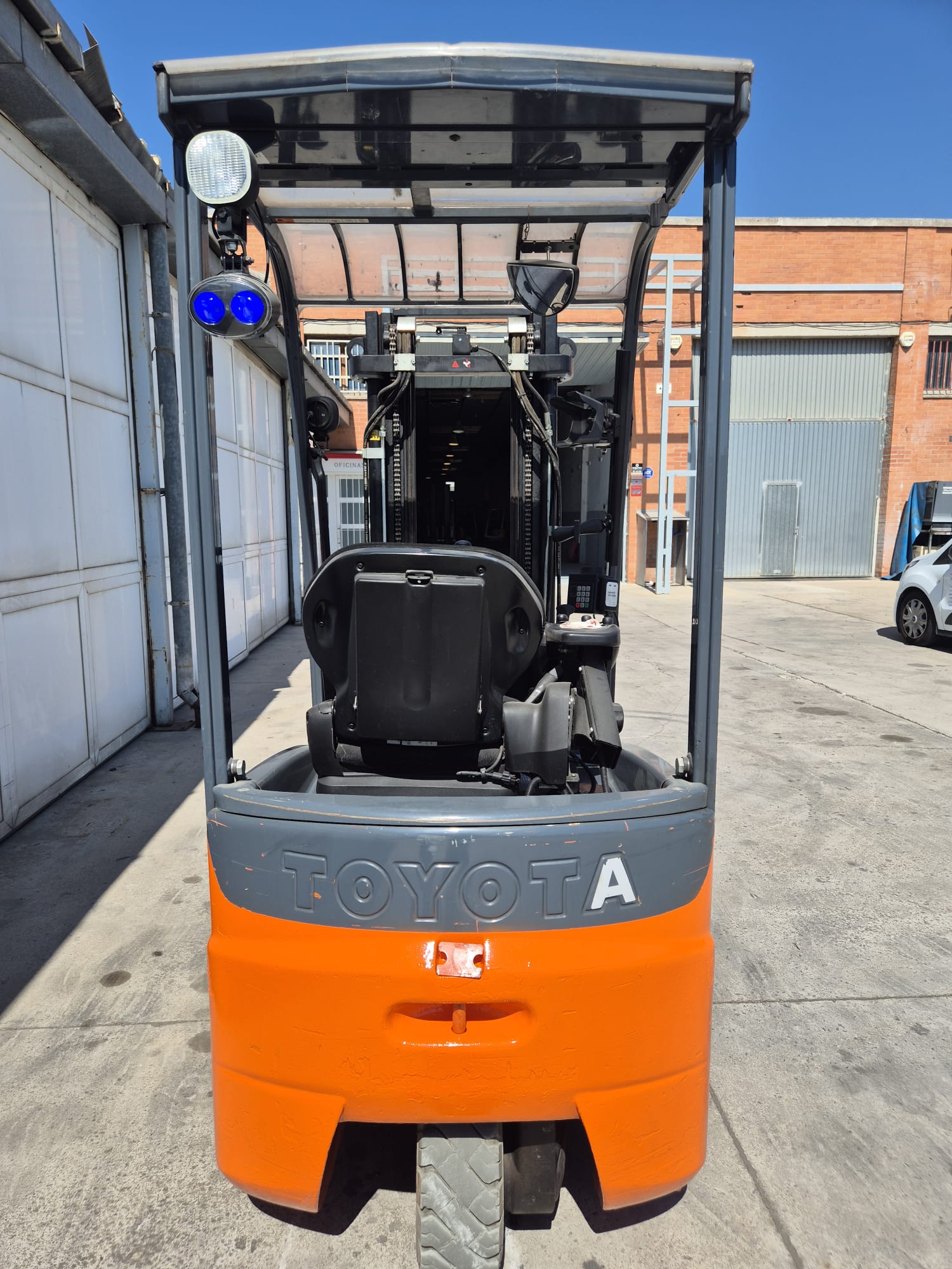 ELECTRICA 3 RUEDAS TOYOTA 7FBEST13 - Imagen 11